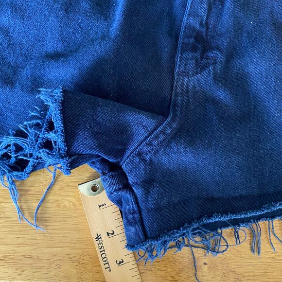 L.e.i Women's Vintage Y2K‎ 90's Suspender Overalls Cutoff Denim Romper - Picture 10 of 11